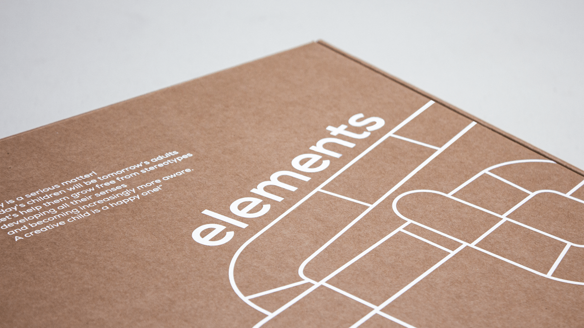 Dettaglio grafico del packaging Elements progettato per Nidi