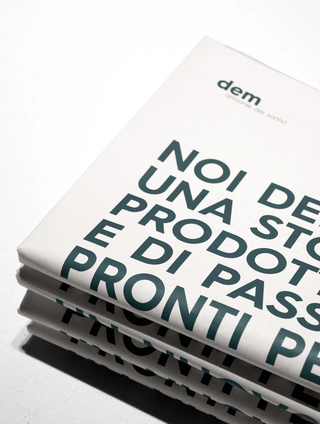 Copertine del giornalone DEM Armonie del Sonno progettate da Grucciadesign